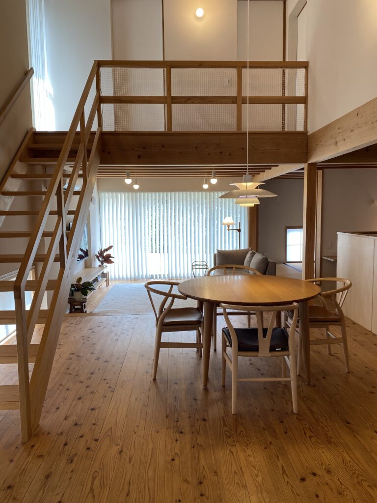 リビングダイニング