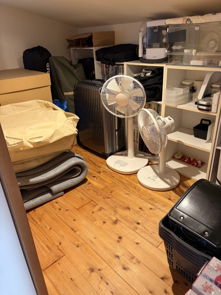 2階収納部屋