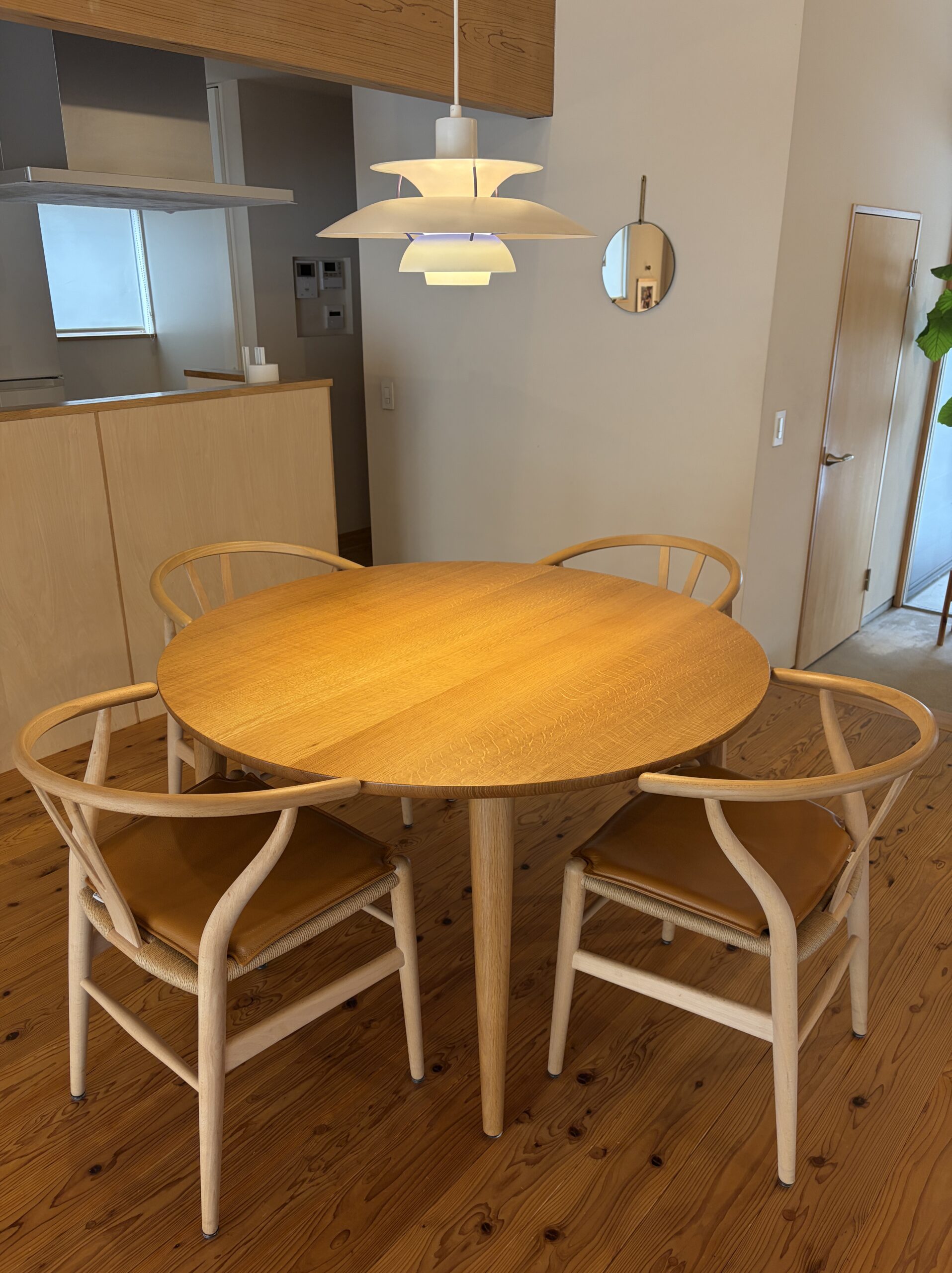 ダイニング全体像